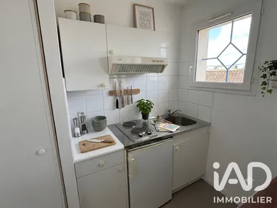 Apartment in La Rochelle (17000)