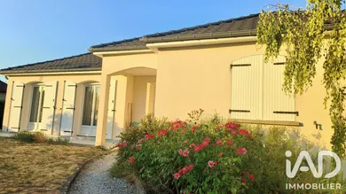 Maison traditionnelle à Saint-Germain (10120)