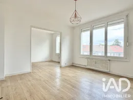 Apartment in Roubaix (59100)