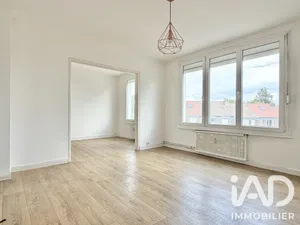 Apartment in Roubaix (59100)