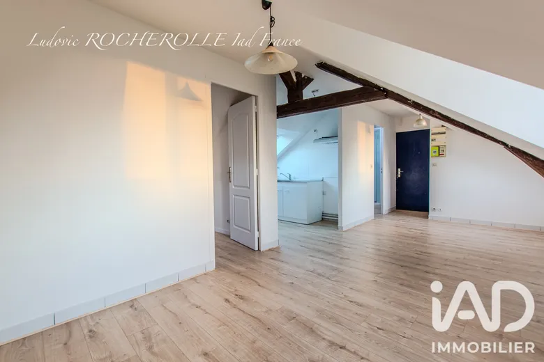 Appartement 2 pièces 27 m² · à Corbeil-Essonnes · 27 m² · 668 €/mois