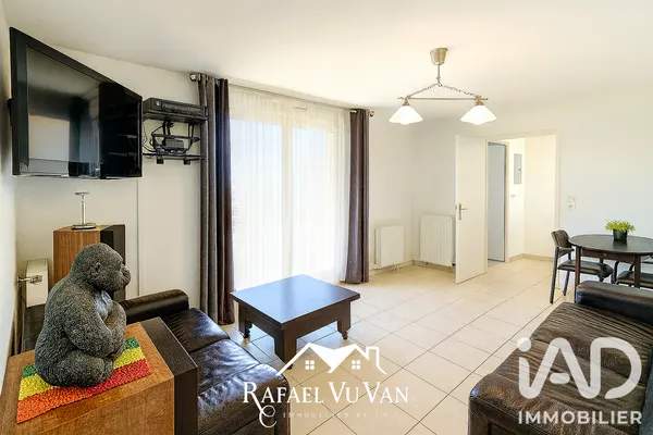 Appartement à Bobigny (93000) photo 2