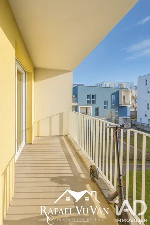 Apartment in Bobigny (93000)