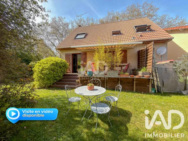 Maison familiale de 112 m² avec jardin à vendre à Savigny-sur-Orge, quartier Plateau