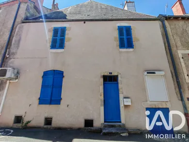 Maison de ville à Châteaumeillant (18370)