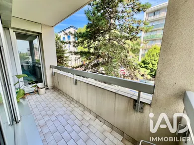 Appartement à Issy-les-Moulineaux (92130)