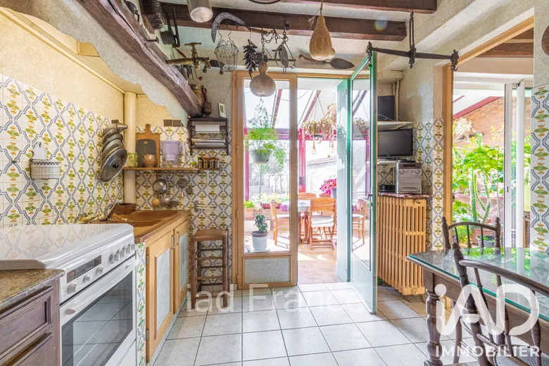 Maison 5 pièces 130 m² · à Maule · 130 m² · 250 000 €