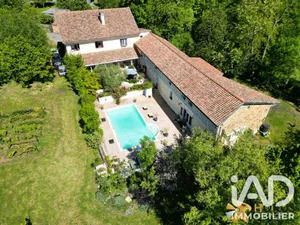 Maison de campagne à Villeneuve-Lécussan (31580)
