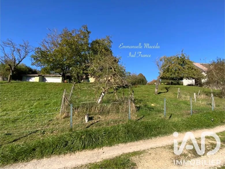 Terrain à bâtir à Malleloy (54670) · 104 900 €