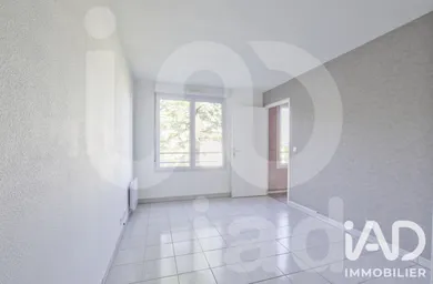 Appartement à Dammarie-lès-Lys (77190)