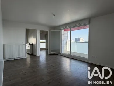 Appartement à Évry (91000)