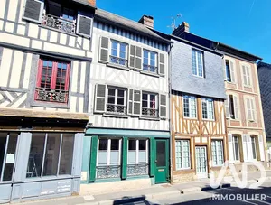 Maison à Pont-l'Évêque (14130)
