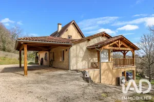 Traditional house in Sarlat-la-Canéda (24200)