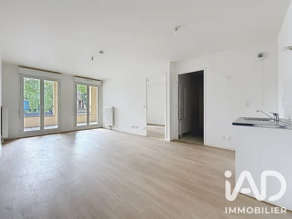 Appartement à Le Blanc-Mesnil (93150) photo 2