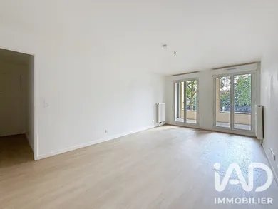 Appartement à Le Blanc-Mesnil (93150)