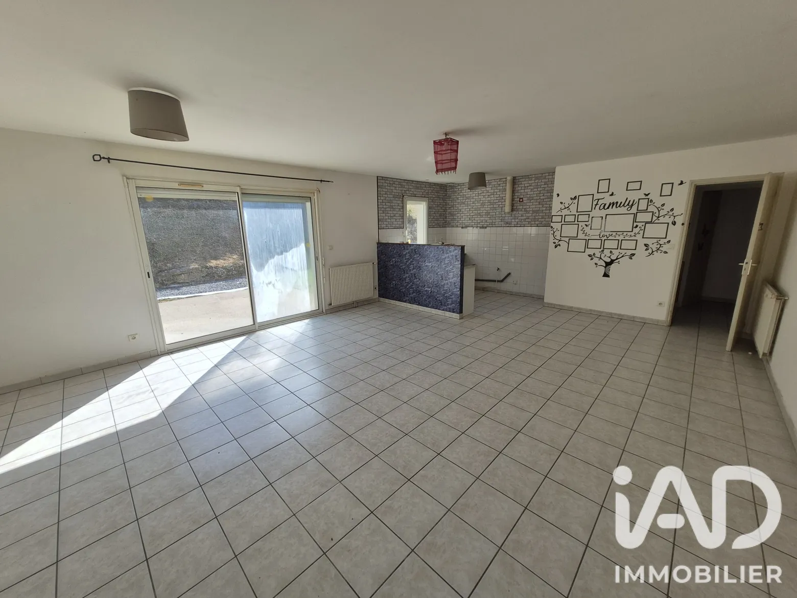 Vente maison à La Crèche (79260) : maison 6 pièces 106 m² - 2070294 — 2