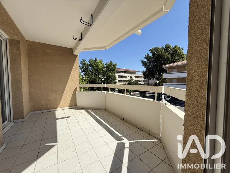Appartement 2 pièces 52 m² · à Saint Esteve · 52 m² · 129 000 €