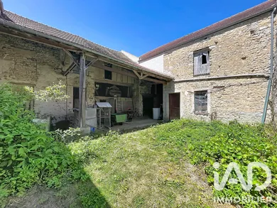 Maison à Auffreville-Brasseuil (78930)