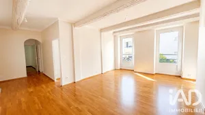 Appartement à Hyères (83400)