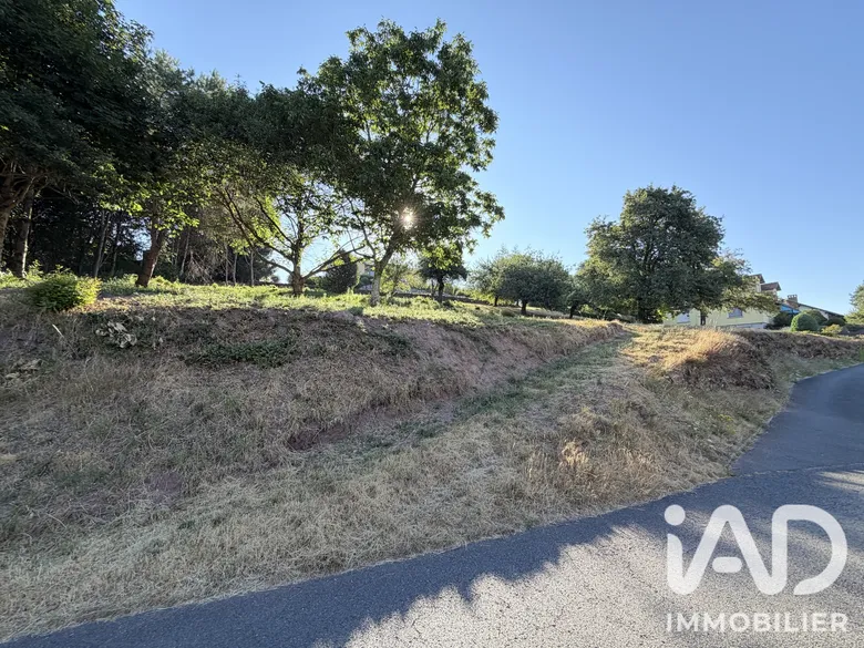 Terrain 2027 m² · à Harreberg · 62 000 €