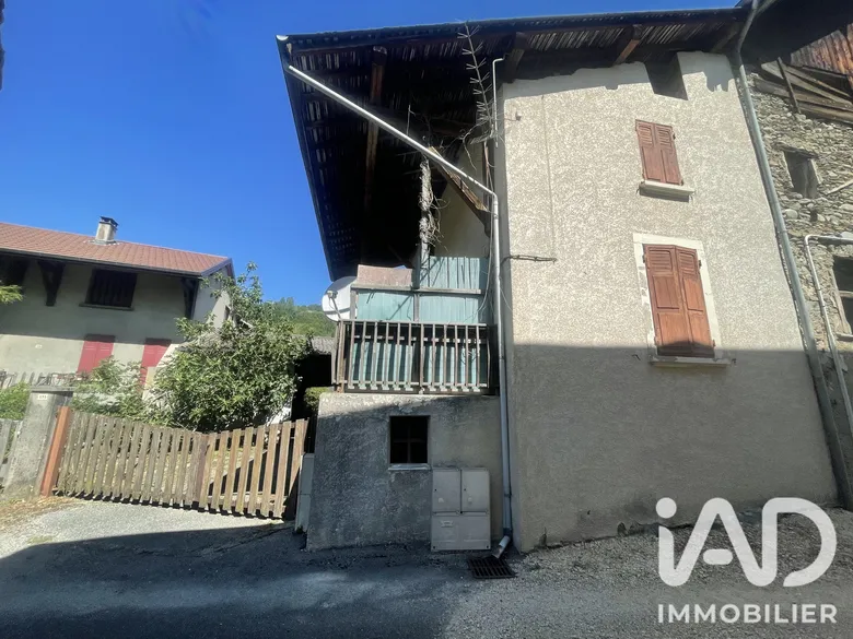 Maison 4 pièces 81 m² · à Détrier · 80,7 m² · 210 000 €