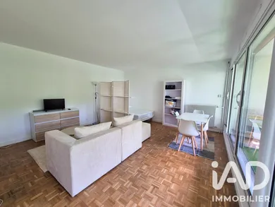 Appartement à Cergy (95000)