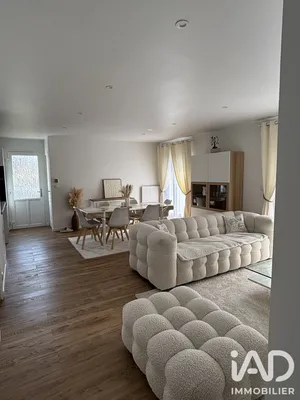 Detached house in Pré-Saint-Évroult (28800)