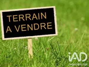 Terrain à bâtir à Saint Remy sur Lidoire (24700)