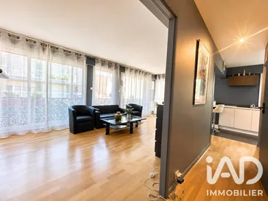 Appartement à Paris (75015)