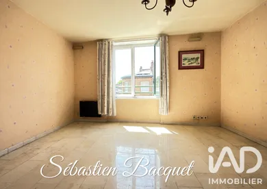 Apartment in Lambersart (59130)