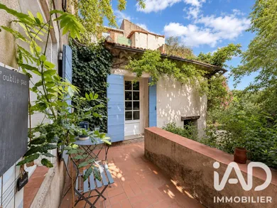 Maison de village à Tavernes (83670)