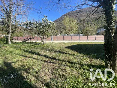 Building plot in Champ-sur-Drac (38560)