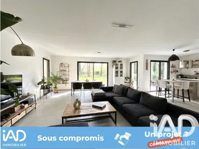 Maison à Donges (44480)