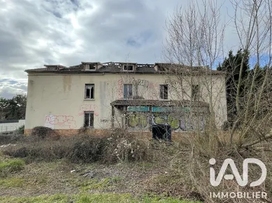 Immeuble à Épône (78680)