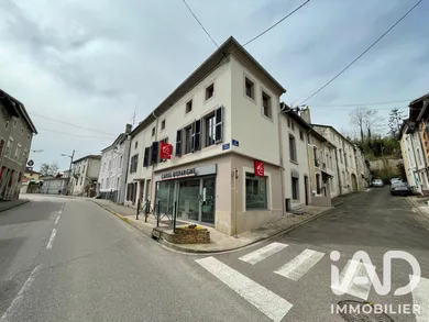 Immeuble à Vaucouleurs (55140)