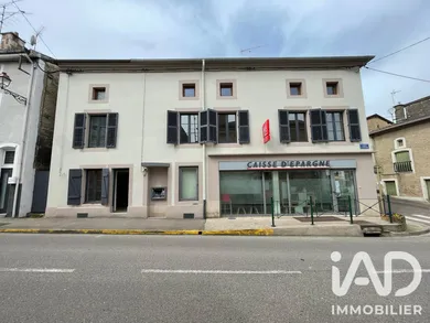 Immeuble à Vaucouleurs (55140)