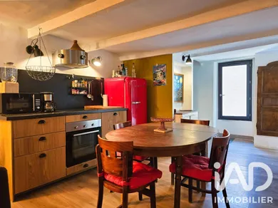 Maison de village à Le Revest-les-Eaux (83200)