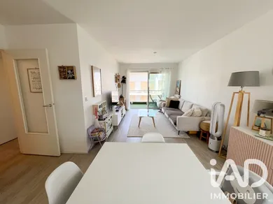 Apartment in Nantes (44300)