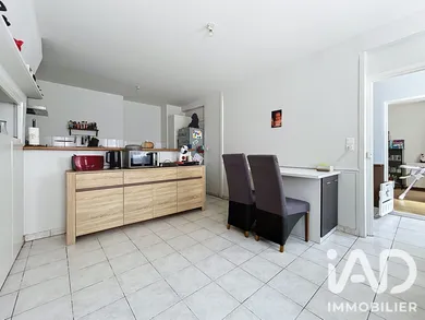 Maison de ville à Tessy-Bocage (50420)