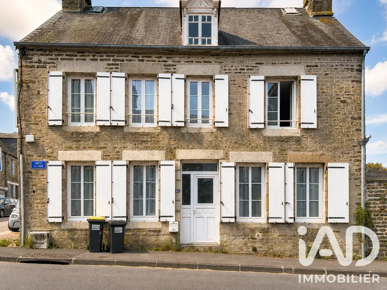 Maison 7 pièces 131 m² · à Tessy-Bocage · 131 m² · 96 000 €