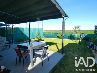 Maison à Tacoignières (78910)