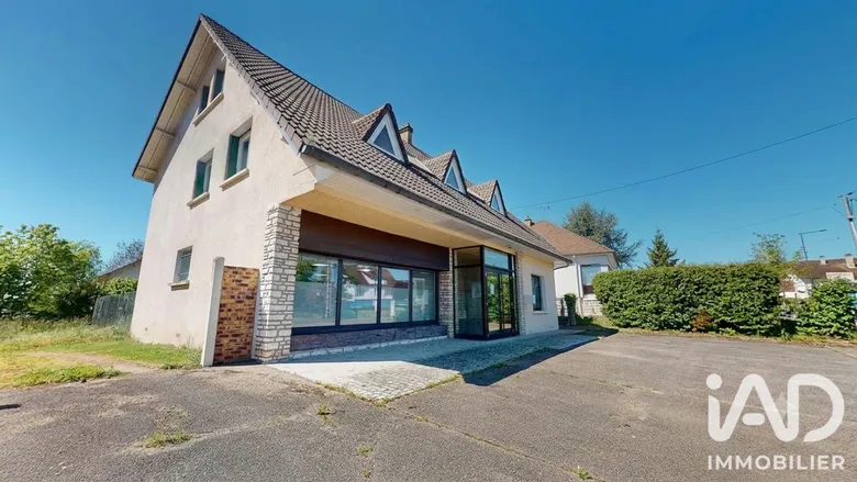 Murs commerciaux à Joigny (89300) · 360 m² · 249 000 €