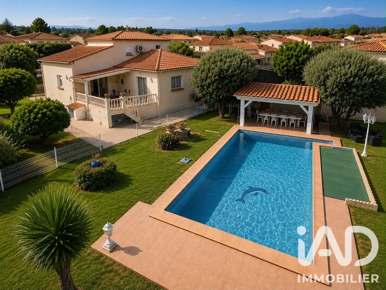 Maison 5 pièces 165 m² · à Villelongue-de-la-Salanque · 165 m² · 585 000 €