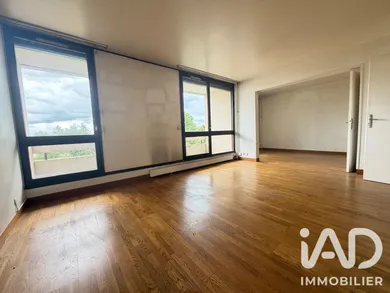 Appartement à Élancourt (78990)