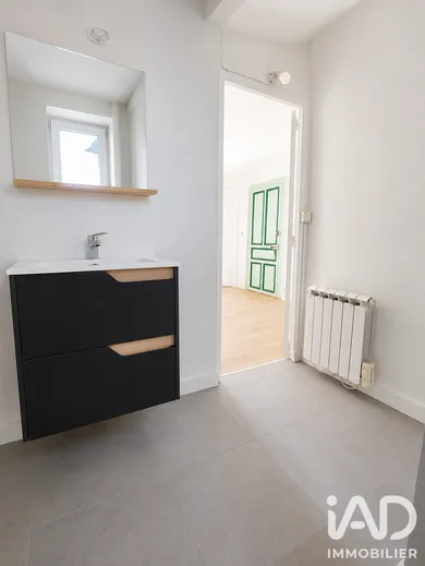 Apartment in Orée d'Anjou (49530)