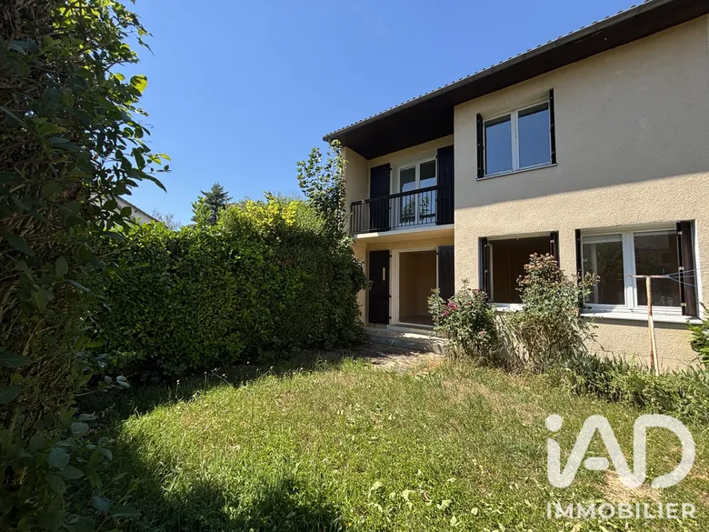 Maison 4 pièces 90 m² · à Aurillac · 90 m² · 130 000 €