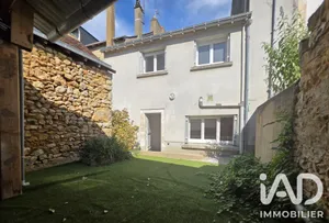 Maison de village à Loué (72540)