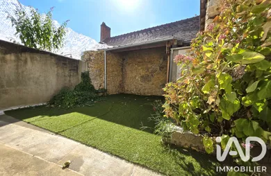 Maison de village à Loué (72540)