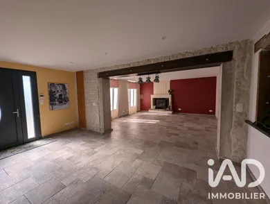 Maison à Chadenac (17800)