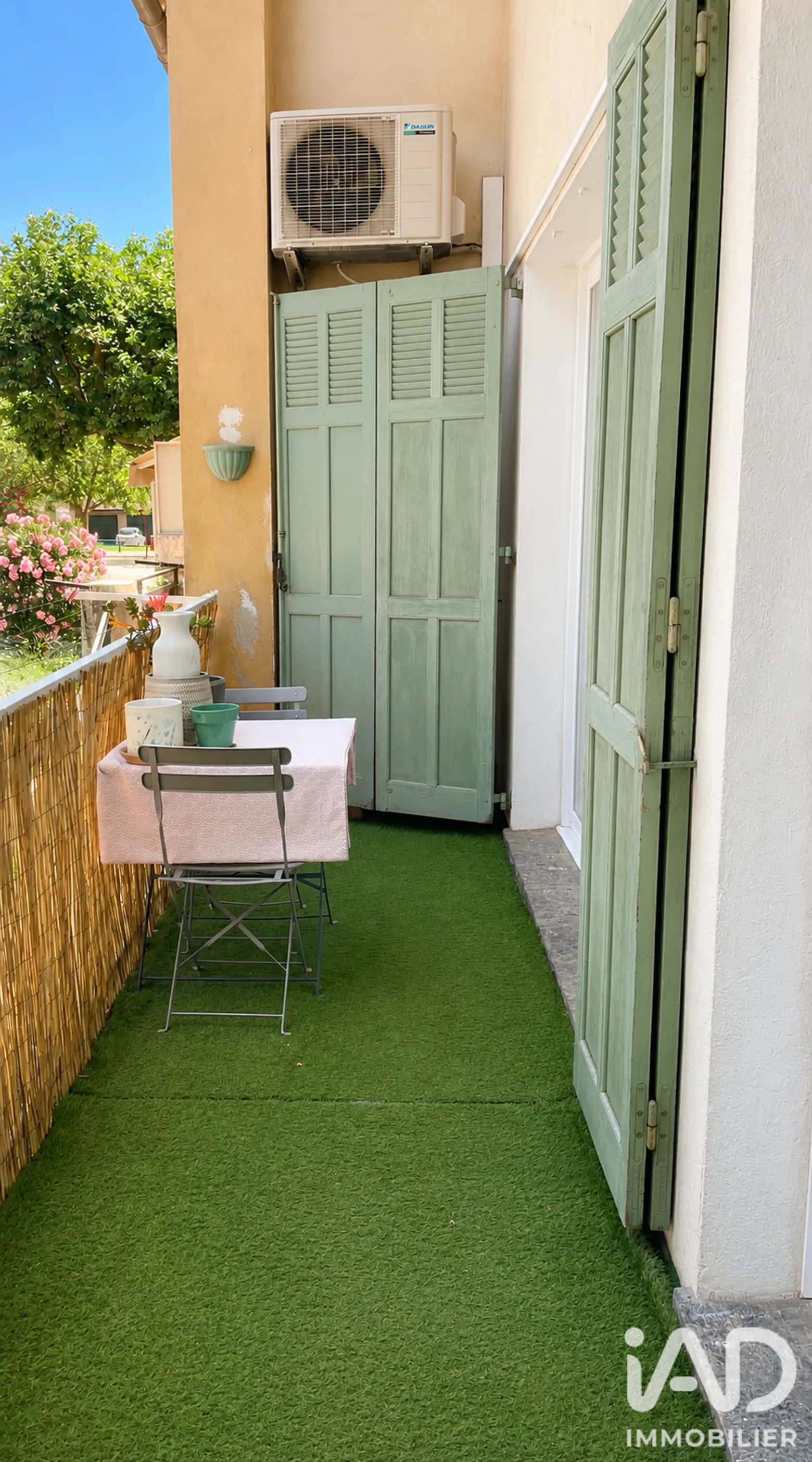 Vente immeuble 220 m² à Vidauban (83550) - 2064273 — 2